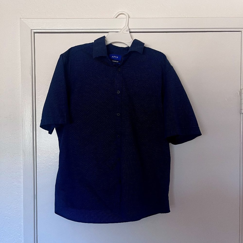 Apt. 9 Mens Collar